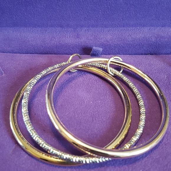 Two tone gold /silver bangle bracelet - Picture 1 of 3